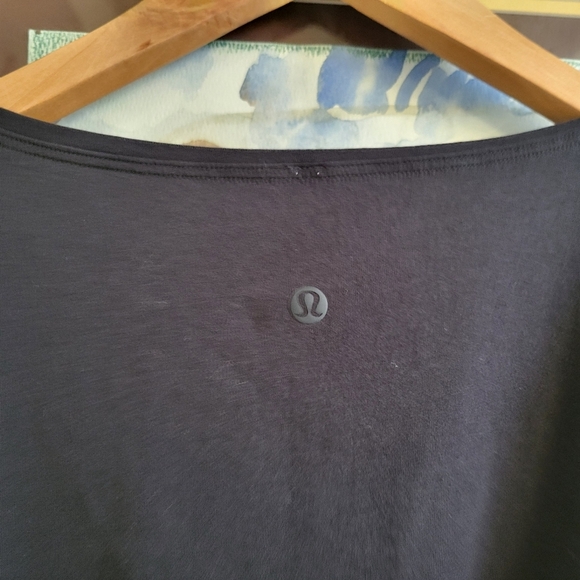 lululemon Black Long Sleeve Top - Picture 3 of 5